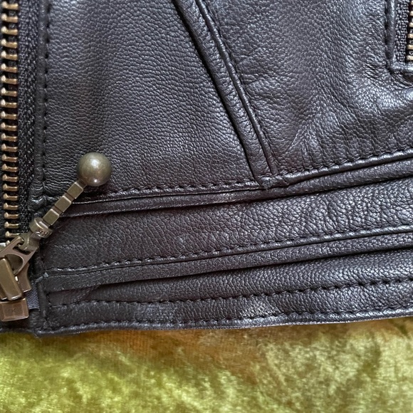 Custom made leather jacket - Picture 8 of 9